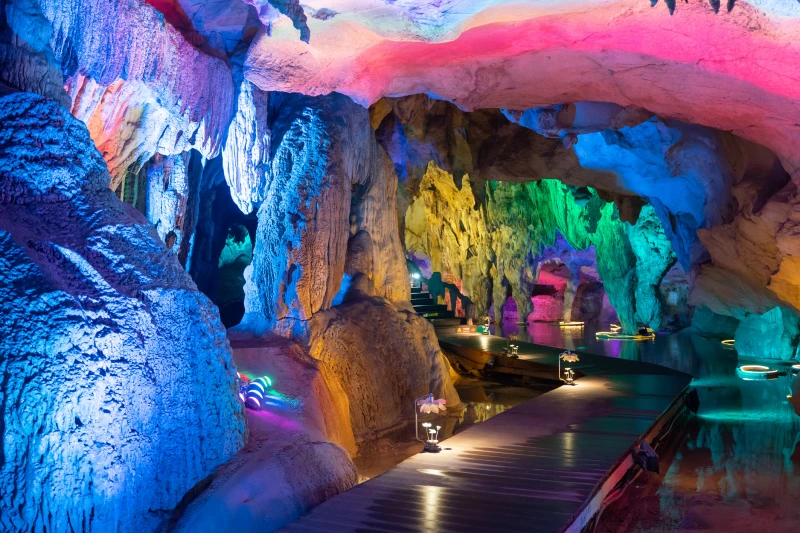 百色市乐业县罗妹莲花洞景区